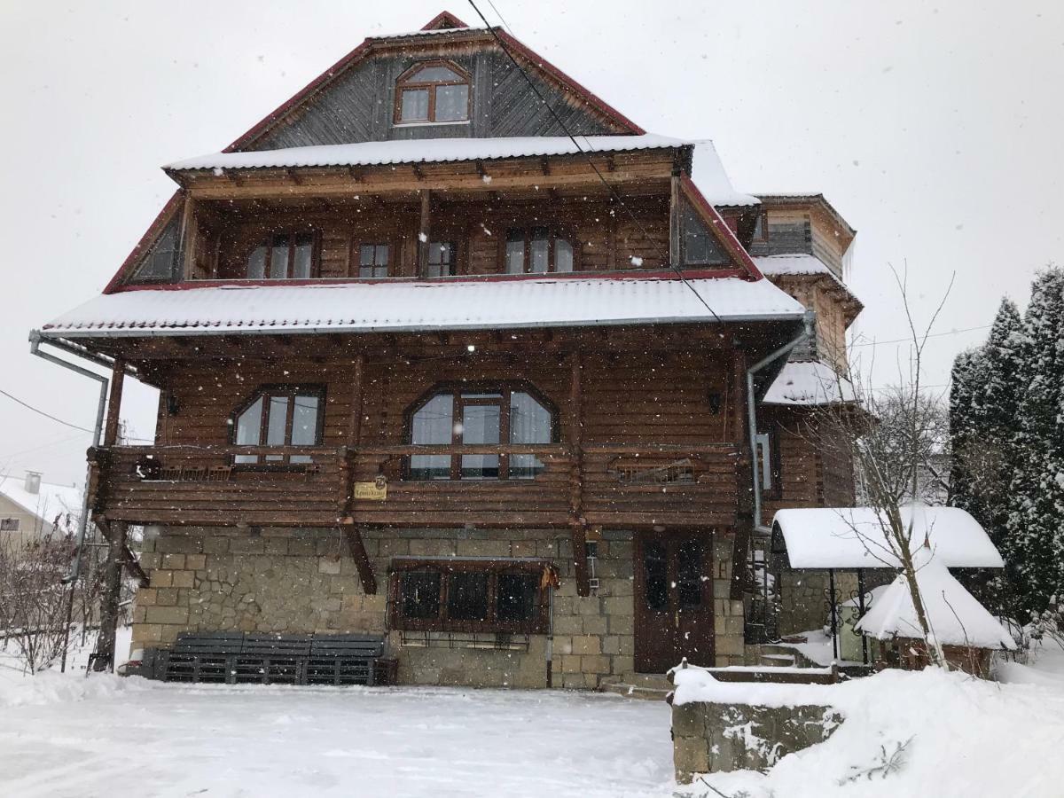 Садиба Червона Калина Private Estate Chervona Kalyna 亚列姆切 外观 照片